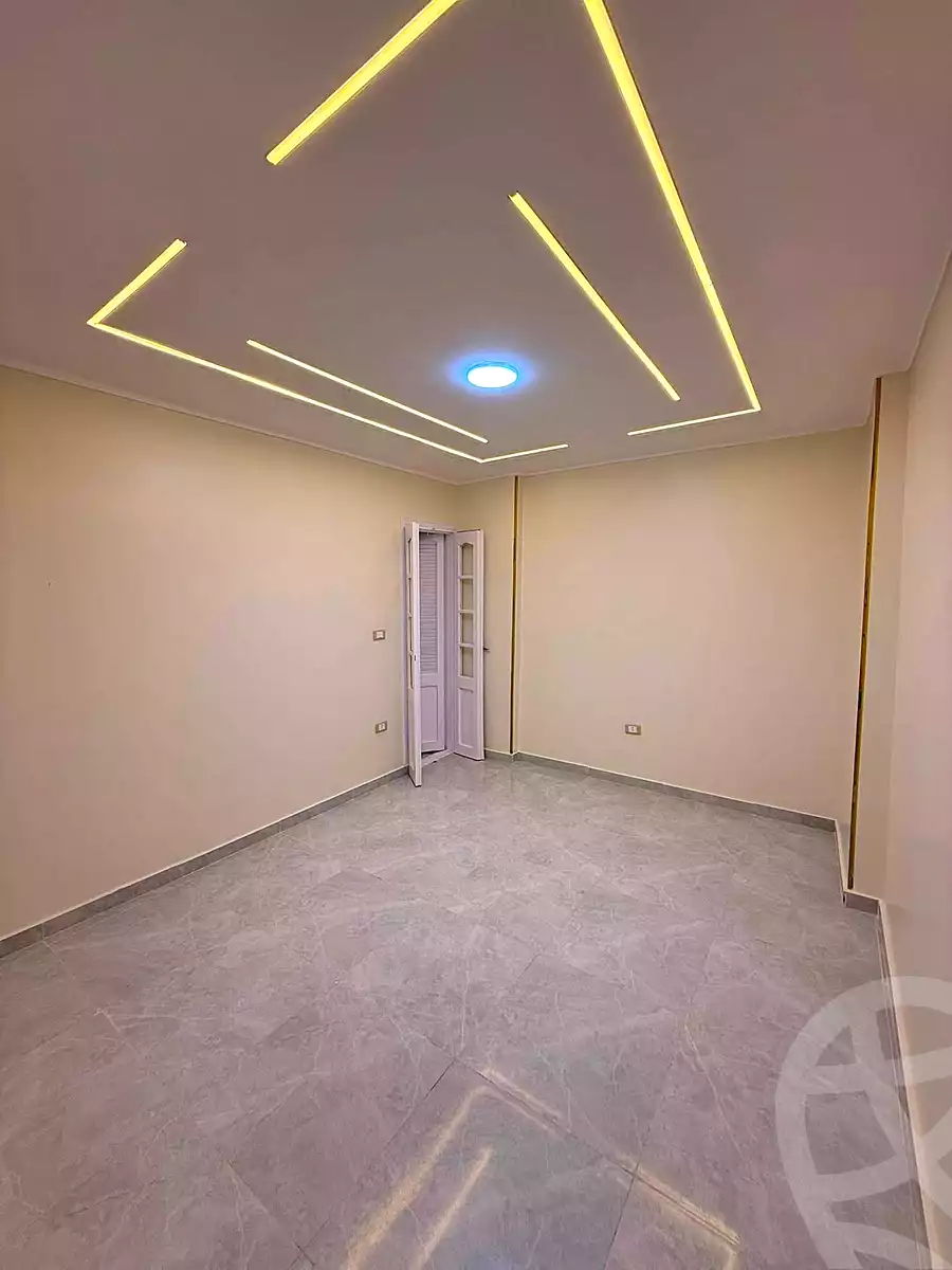 https://aqarmap.com.eg/ar/listing/7061419-for-sale-alexandria-sydy-bshr-sydy-bshr-bhry-street-15