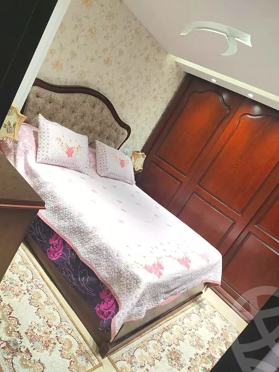 https://aqarmap.com.eg/ar/listing/7061473-for-sale-cairo-shoubra-el-sahel-emtedad-ahmed-helmy-st