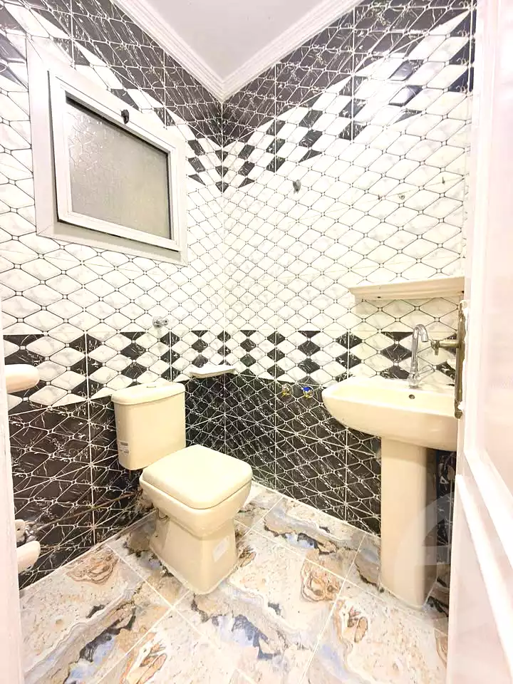 https://aqarmap.com.eg/en/listing/7061509-for-sale-alexandria-al-agamy-shataa-el-nakheel