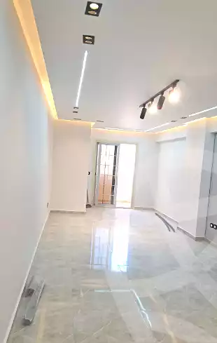 https://aqarmap.com.eg/ar/listing/7061793-for-sale-alexandria-tharwat