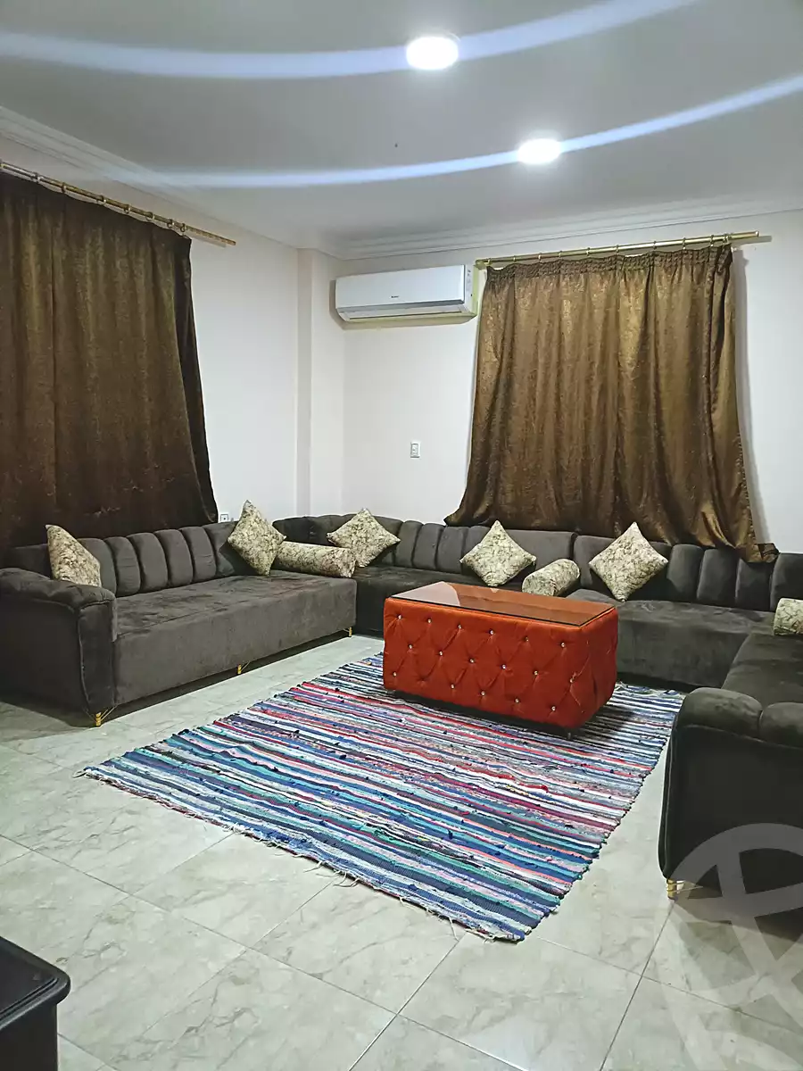 https://aqarmap.com.eg/ar/listing/7062099-for-rent-cairo-el-sheikh-zayed-city-alex-cairo-desert-road-mdyn-sfnks-ljdyd-cascada