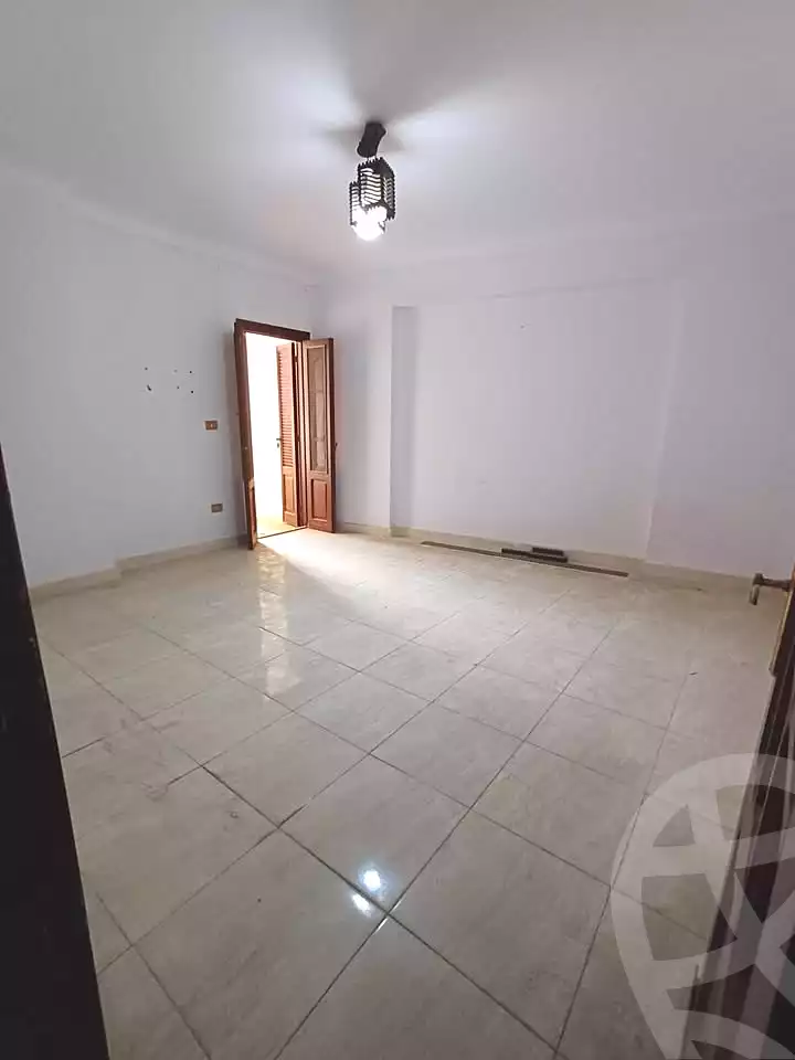 https://aqarmap.com.eg/ar/listing/7062134-for-sale-alexandria-miami-mahmoud-el-isawy-st
