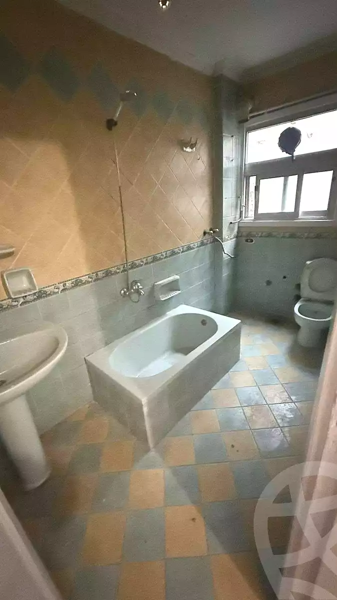 https://aqarmap.com.eg/ar/listing/7062198-for-rent-alexandria-sydy-bshr-sydy-bshr-bhry-shr-khld-bn-lwlyd