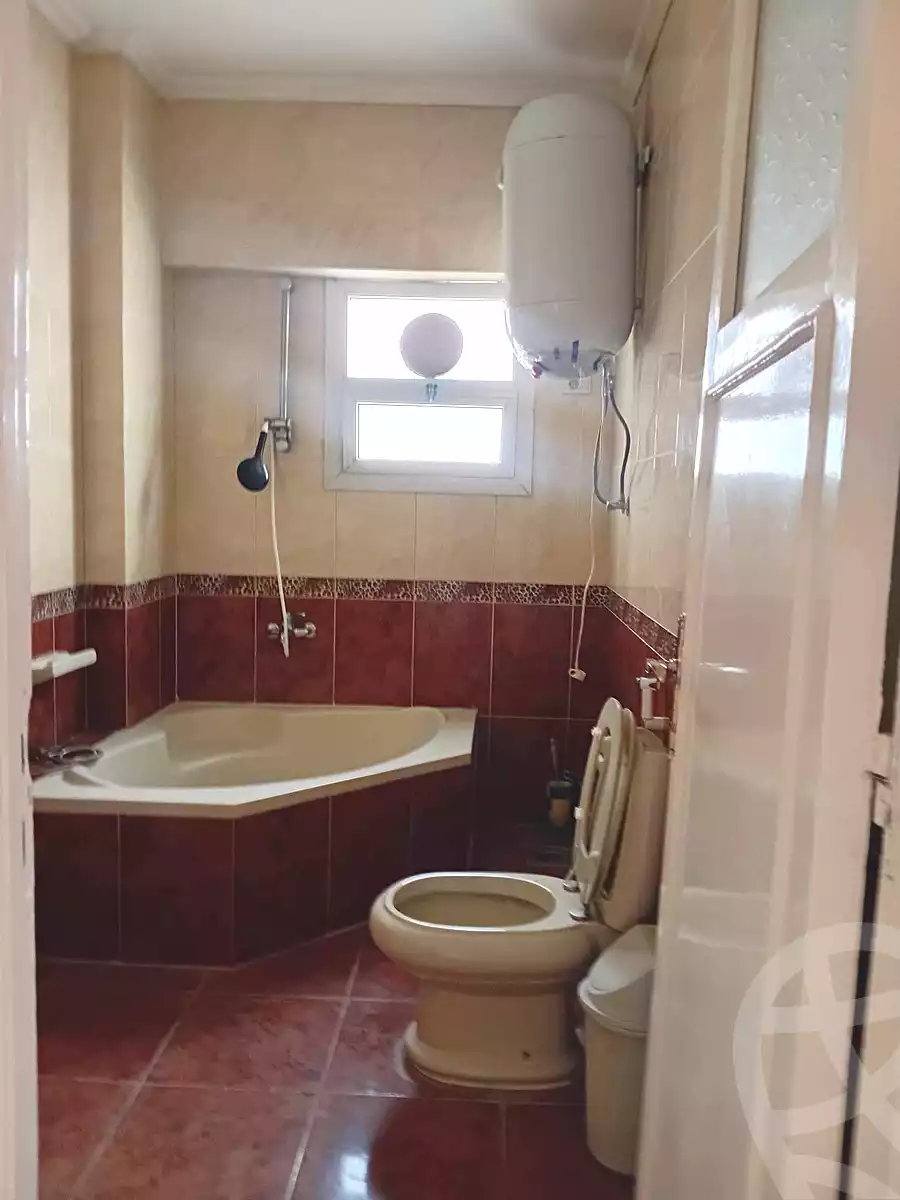 https://aqarmap.com.eg/ar/listing/7062251-for-rent-alexandria-el-asafra-l-sfr-bhry