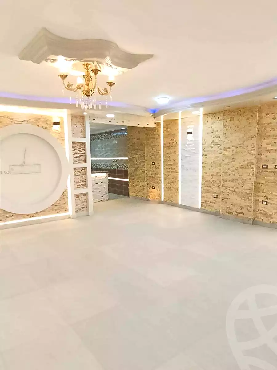 https://aqarmap.com.eg/ar/listing/7062480-for-sale-alexandria-el-montazah-el-geesh