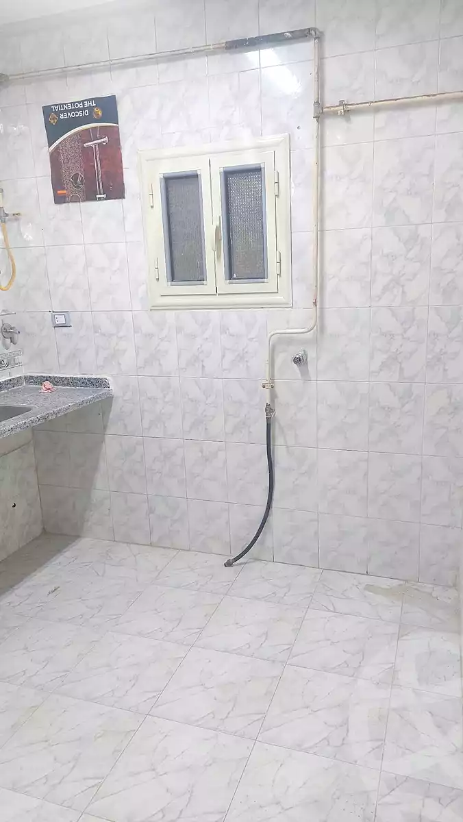 https://aqarmap.com.eg/ar/listing/7062607-for-sale-alexandria-al-agamy-el-hanouvel-radwan-st