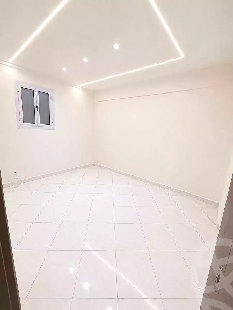 https://aqarmap.com.eg/ar/listing/7059137-for-sale-alexandria-lsywf-el-falki