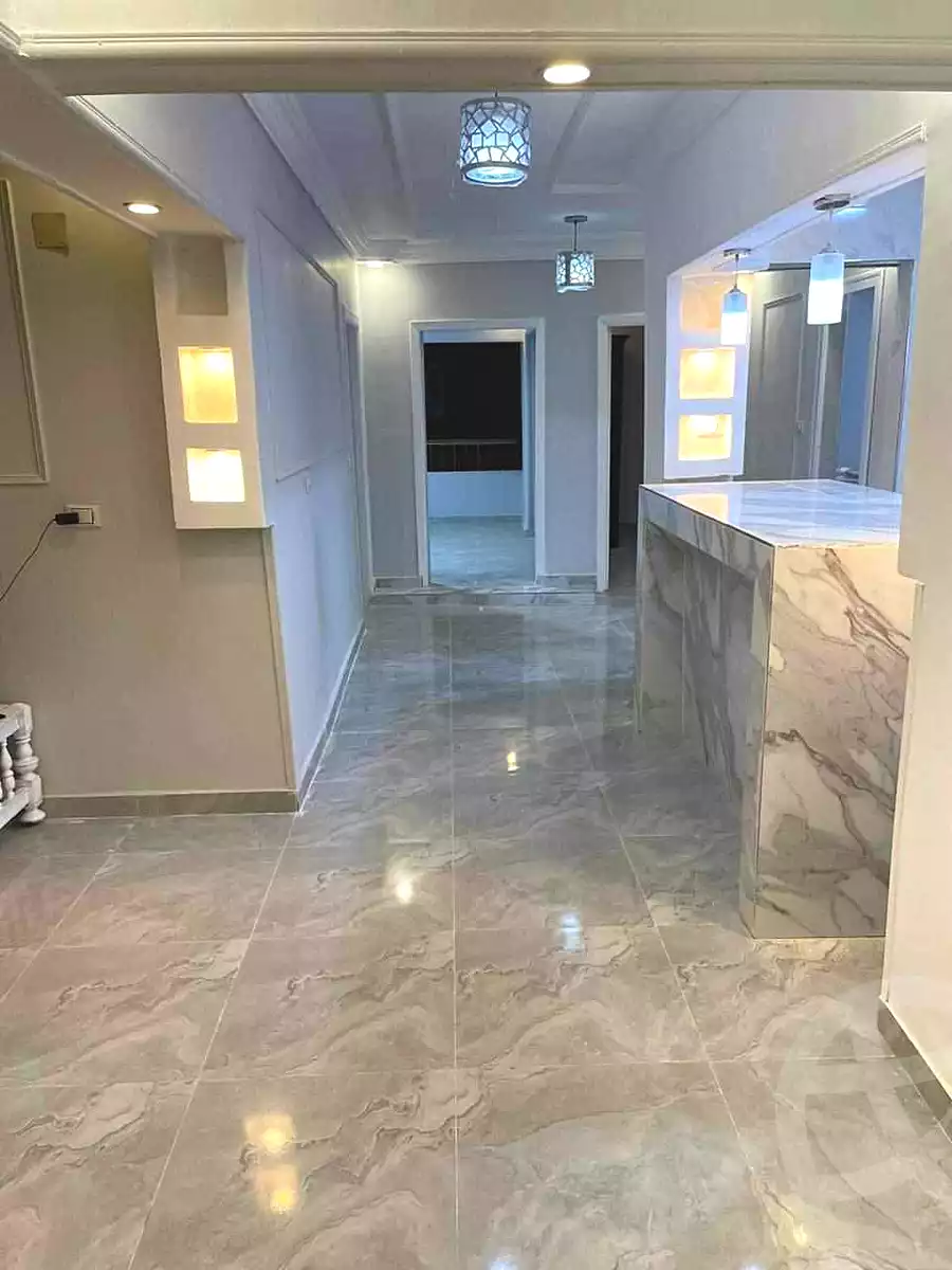 https://aqarmap.com.eg/ar/listing/7062676-for-sale-alexandria-al-agamy-el-hanouvel