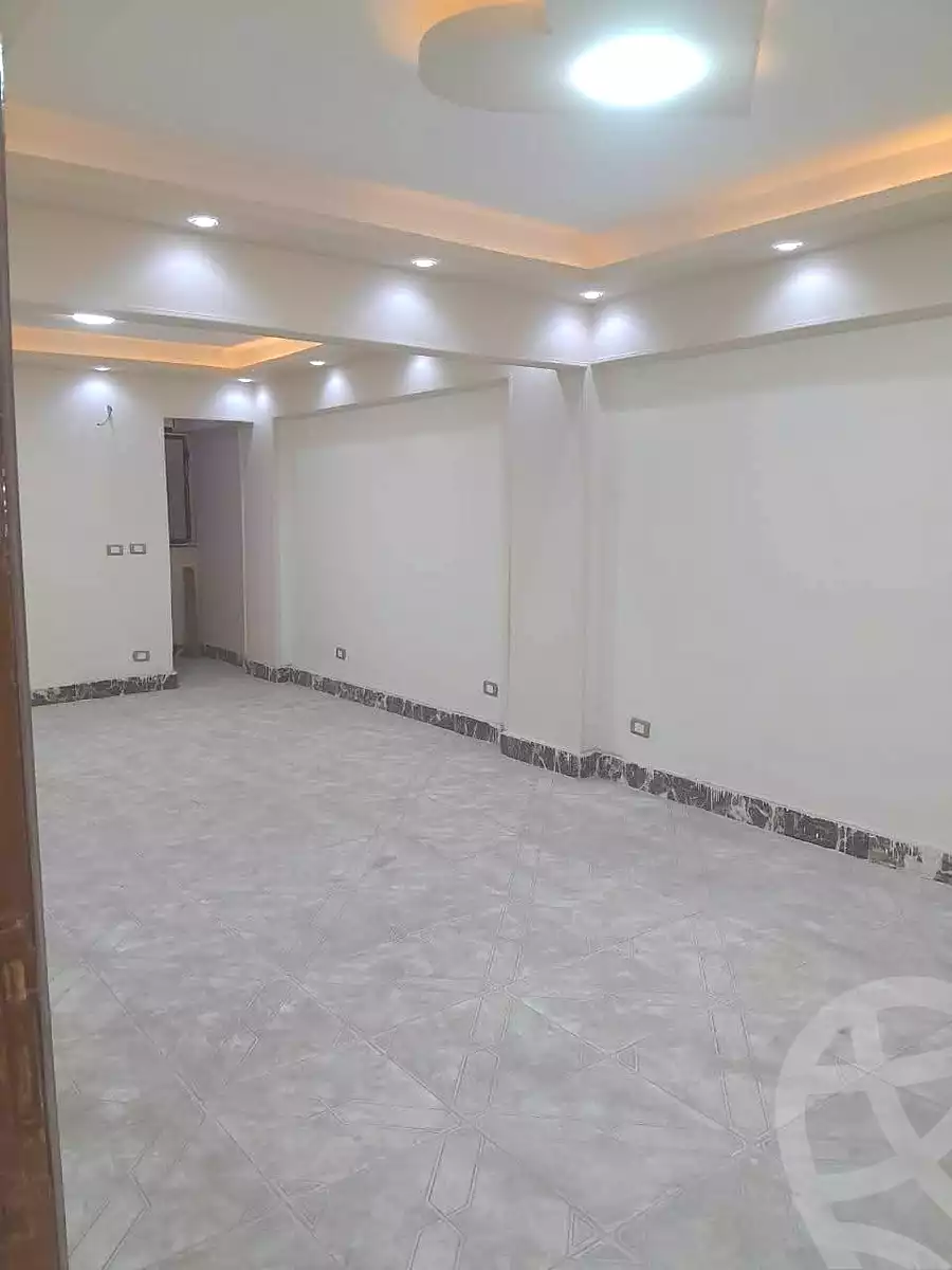 https://aqarmap.com.eg/ar/listing/7062679-for-sale-alexandria-al-agamy-el-hanouvel