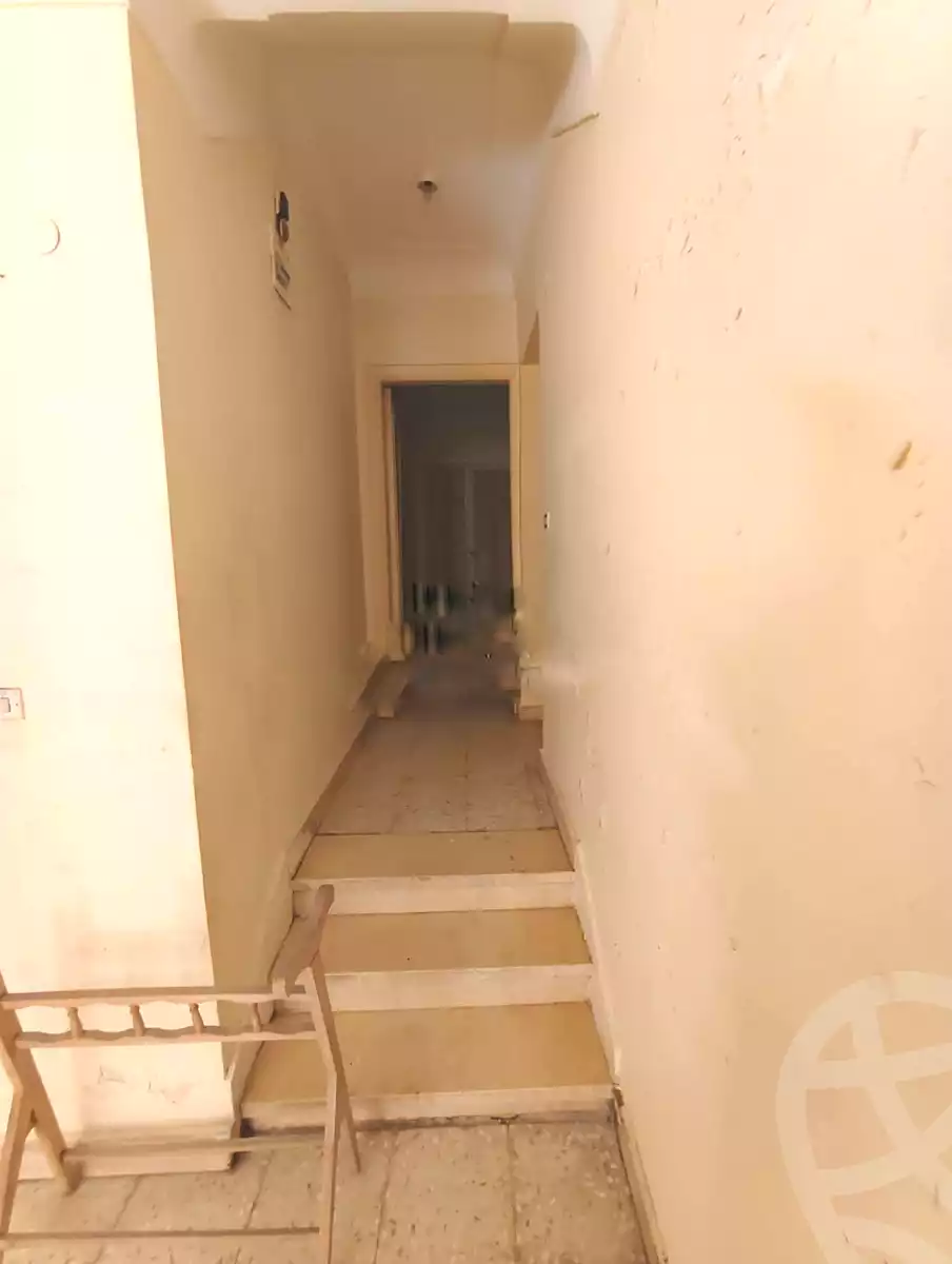 https://aqarmap.com.eg/ar/listing/7062682-for-sale-alexandria-al-agamy-lbytsh-shahr-al-assal-st
