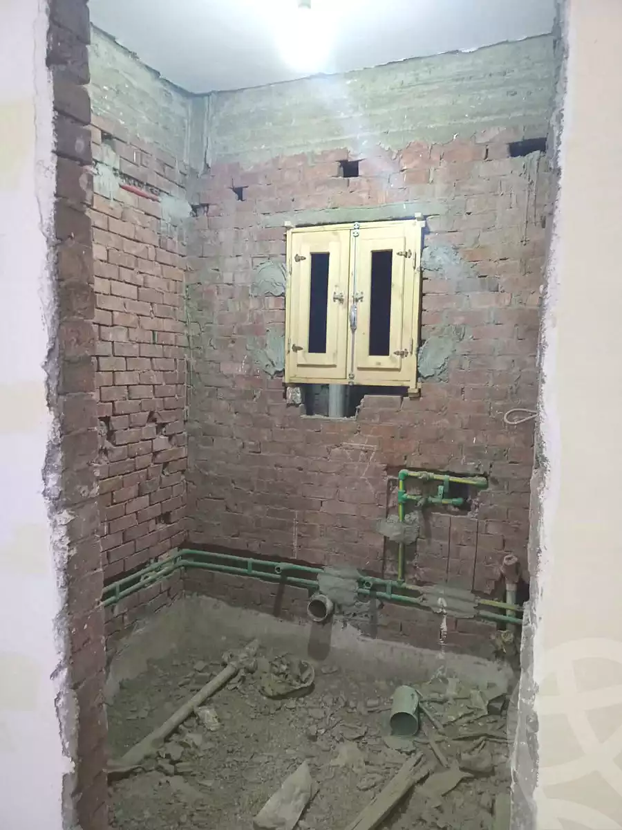 https://aqarmap.com.eg/en/listing/7063544-for-sale-cairo-helwan-hadayek-helwan-el-eshrein-st