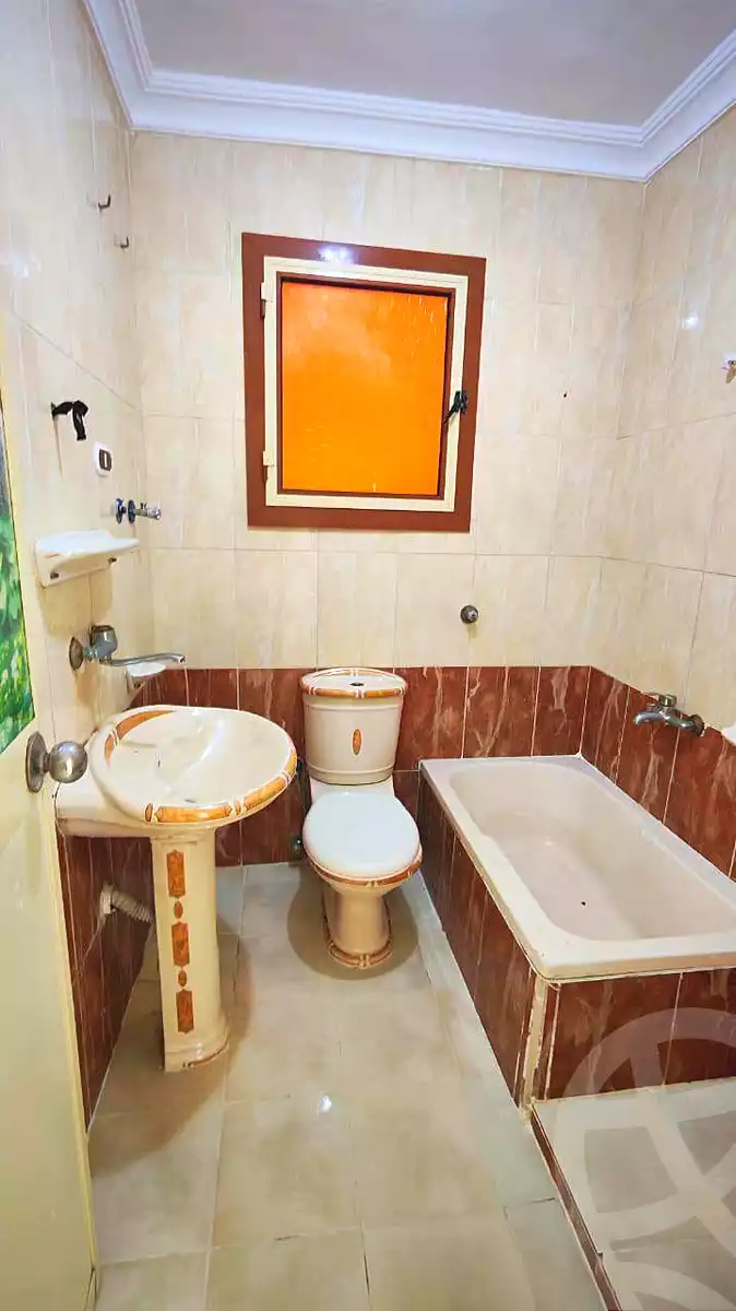 https://aqarmap.com.eg/ar/listing/7064023-for-sale-alexandria-al-agamy-shataa-el-nakheel