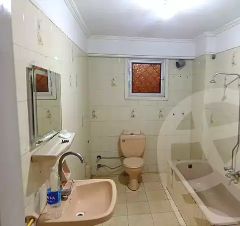https://aqarmap.com.eg/ar/listing/7064039-for-sale-alexandria-miami-ahmed-hamdy-st