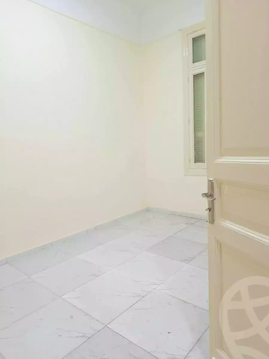 https://aqarmap.com.eg/ar/listing/7064189-for-sale-alexandria-camp-cesar
