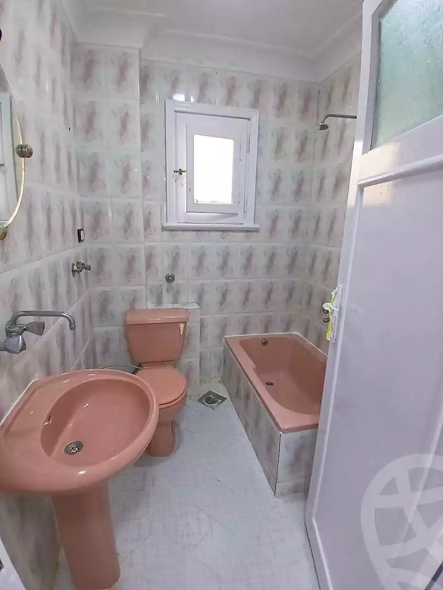 https://aqarmap.com.eg/ar/listing/7064296-for-sale-alexandria-al-agamy