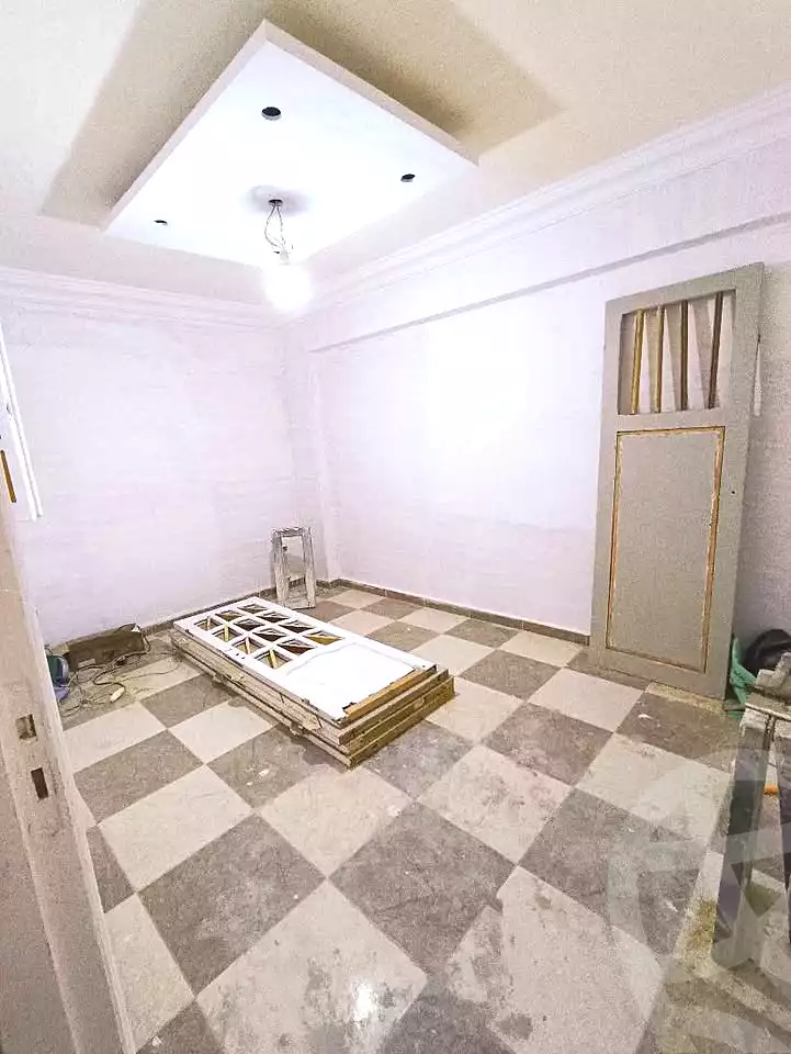 https://aqarmap.com.eg/en/listing/7064460-for-sale-alexandria-sydy-bshr-sydy-bshr-bhry-street-15
