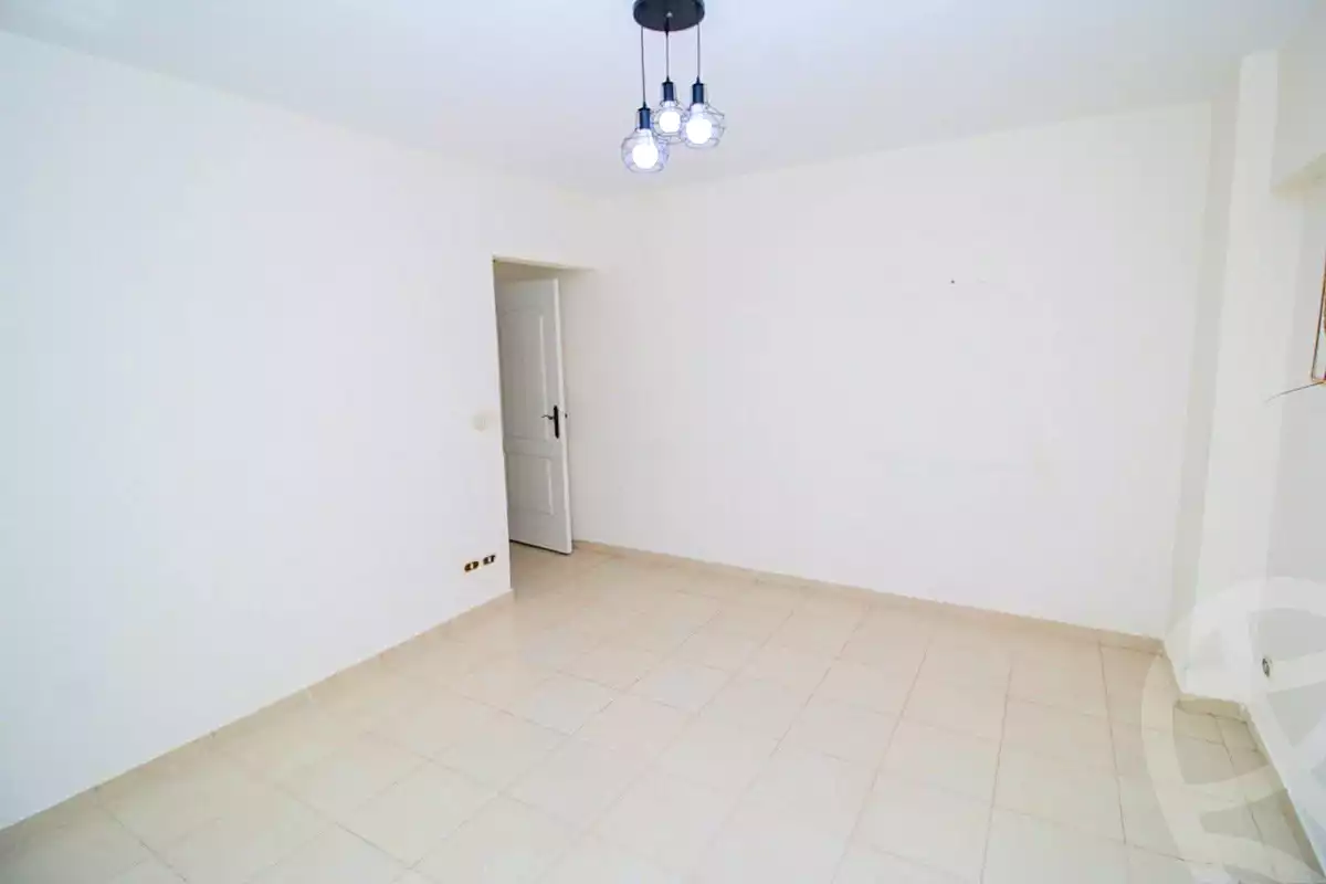 https://aqarmap.com.eg/ar/listing/7064470-for-sale-alexandria-camp-cesar-famous-st