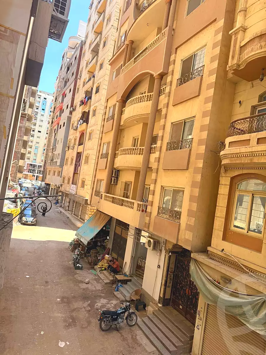 https://aqarmap.com.eg/ar/listing/7064572-for-sale-sharqia-zagazig-zagazig-city-ghasham-rd