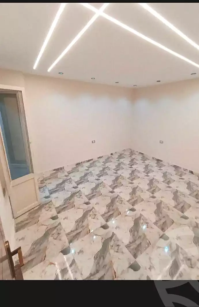 https://aqarmap.com.eg/ar/listing/7064601-for-sale-alexandria-al-agamy-lbytsh-ain-shams-st