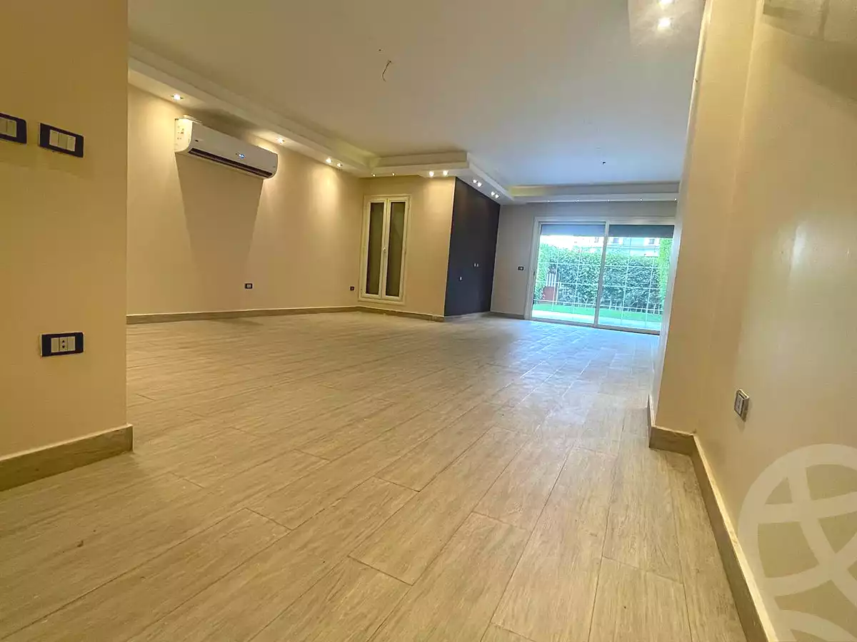 https://aqarmap.com.eg/ar/listing/7064959-for-rent-cairo-new-cairo-compounds-mountain-view-hyde-park