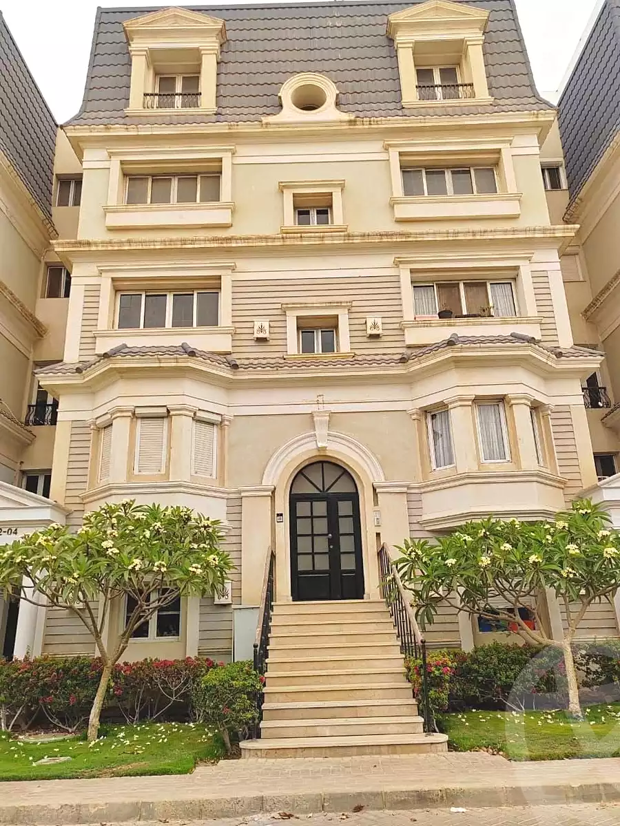 https://aqarmap.com.eg/en/listing/7064986-for-sale-cairo-new-cairo-compounds-mountain-view-hyde-park