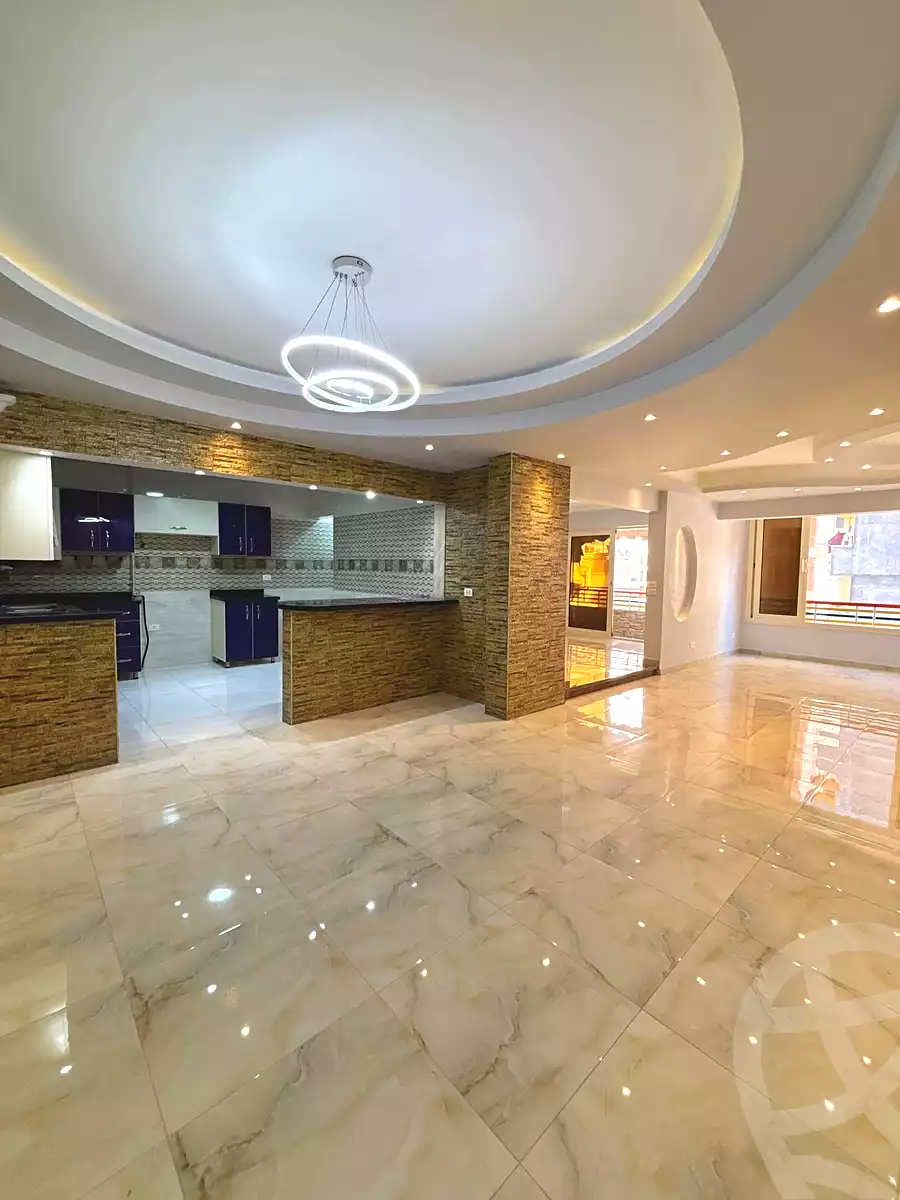 https://aqarmap.com.eg/ar/listing/7064999-for-sale-alexandria-miami-el-sebaey-st