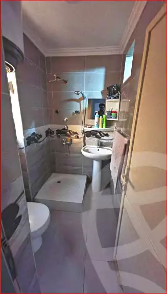 https://aqarmap.com.eg/ar/listing/7065128-for-sale-cairo-helwan-helwan-el-sharkeya-abd-el-rahman-pasha-st