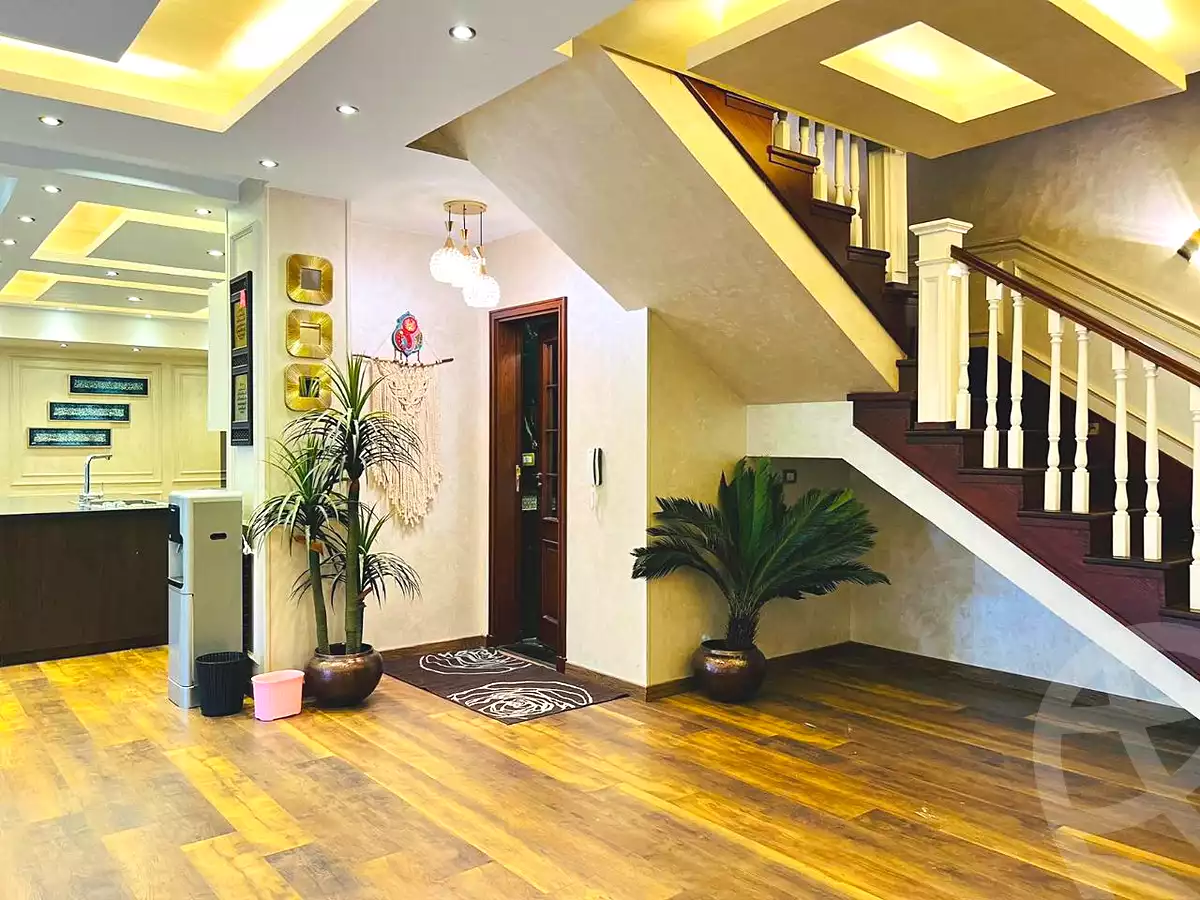 https://aqarmap.com.eg/ar/listing/7065210-for-rent-cairo-new-cairo-compounds-eastown-eastown-parks