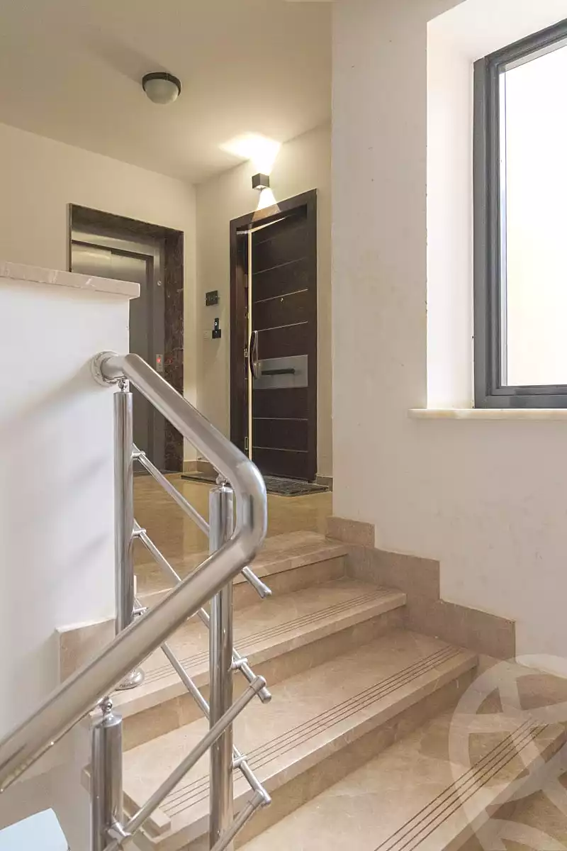https://aqarmap.com.eg/ar/listing/7065227-for-rent-cairo-new-cairo-compounds-azad