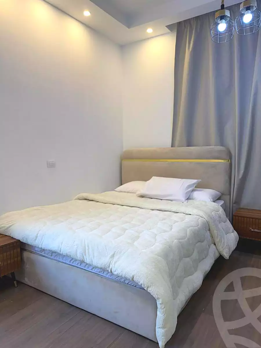 https://aqarmap.com.eg/en/listing/7065242-for-rent-cairo-new-cairo-compounds-the-water-way