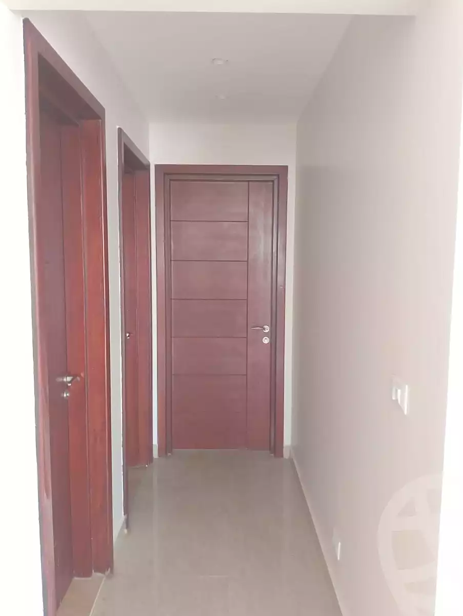 https://aqarmap.com.eg/ar/listing/7065300-for-rent-cairo-new-cairo-compounds-hyde-park-park-corner-hyde-park