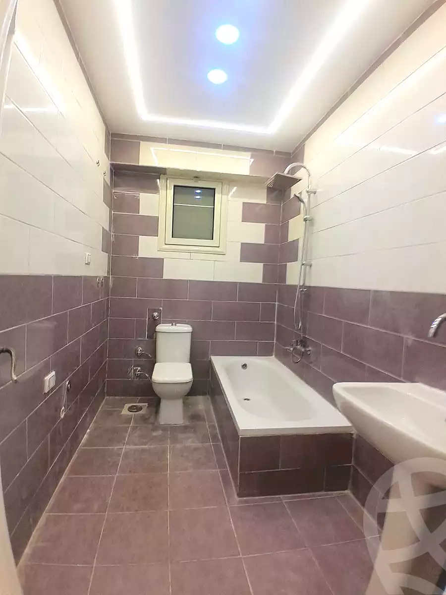 https://aqarmap.com.eg/ar/listing/7065416-for-sale-alexandria-sydy-bshr-sydy-bshr-bhry