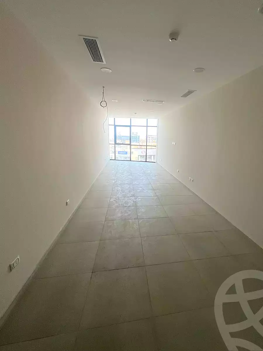 https://aqarmap.com.eg/ar/listing/7065389-for-sale-cairo-new-cairo-shr-mjm-lbnwk