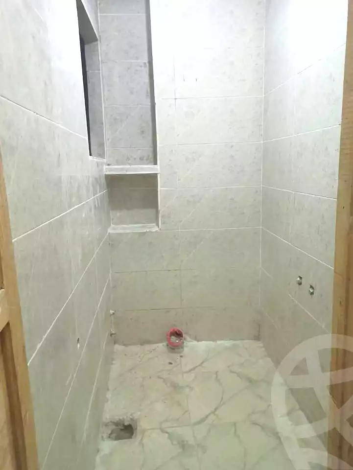 https://aqarmap.com.eg/ar/listing/7065438-for-sale-alexandria-sydy-bshr-sydy-bshr-bhry-shr-mhmwd-l-yswy