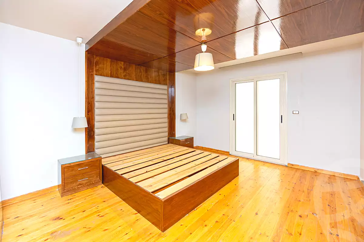 https://aqarmap.com.eg/ar/listing/7065440-for-rent-alexandria-kafr-abdo-mohamed-safwat-st