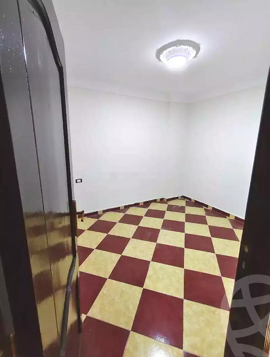https://aqarmap.com.eg/ar/listing/7065991-for-sale-alexandria-lsywf-el-falki