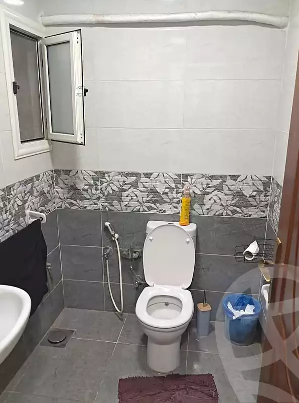 https://aqarmap.com.eg/ar/listing/7066016-for-sale-alexandria-moharram-bey-grin-st