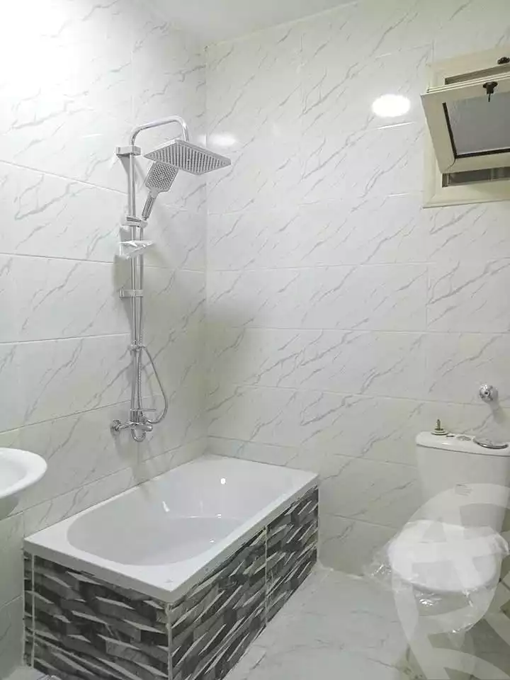 https://aqarmap.com.eg/en/listing/7066292-for-sale-alexandria-sydy-bshr-sydy-bshr-bhry-shr-mhmwd-l-yswy