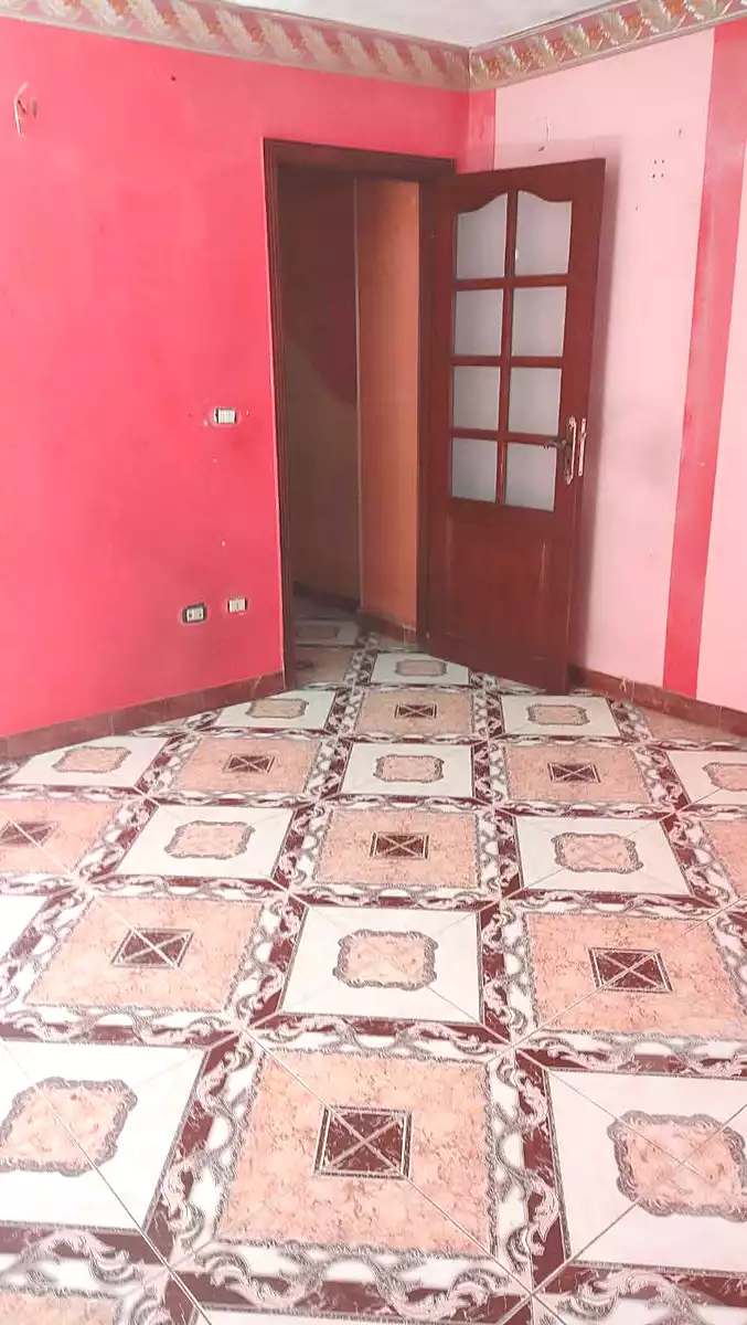 https://aqarmap.com.eg/ar/listing/7066629-for-sale-cairo-ain-shams-ain-shams-el-sharkia-el-eshrein-stt