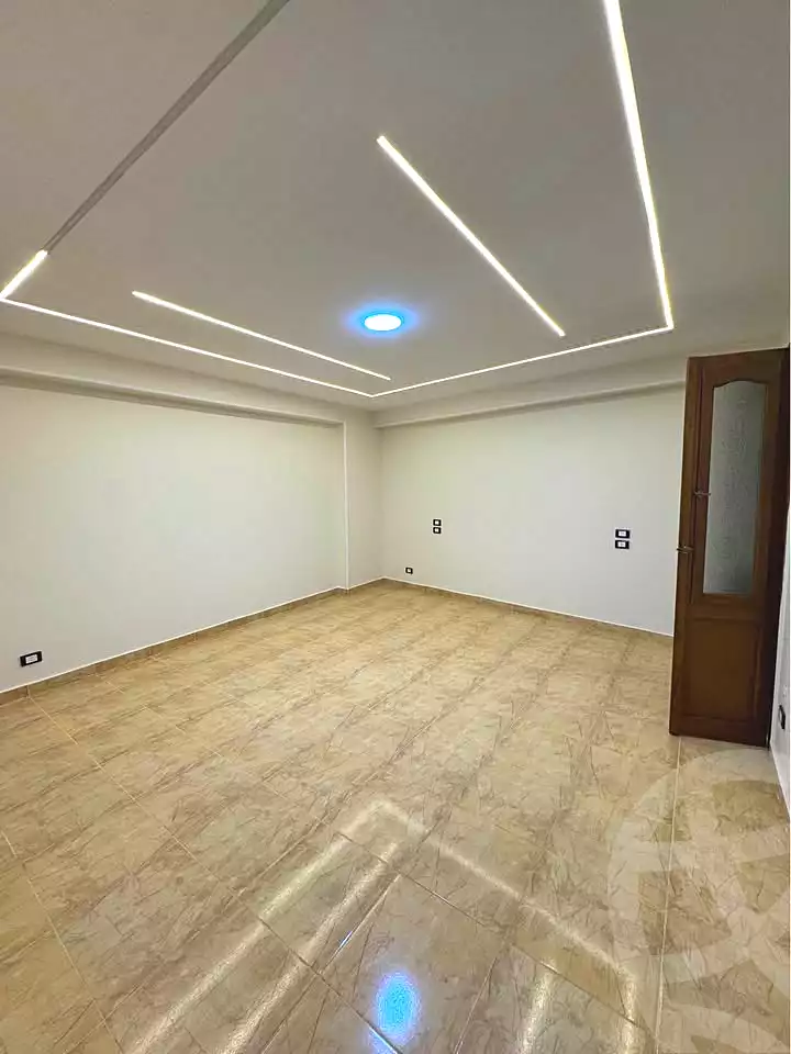 https://aqarmap.com.eg/en/listing/7066663-for-sale-alexandria-sydy-bshr-sydy-bshr-bhry-shr-mhmwd-l-yswy
