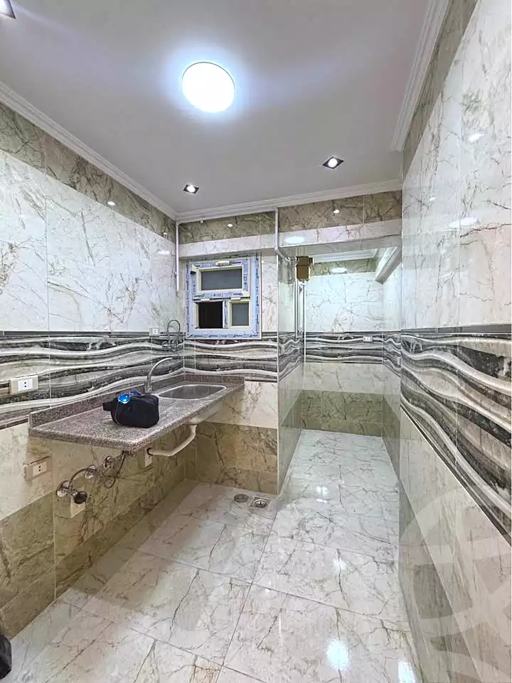 https://aqarmap.com.eg/en/listing/7066668-for-sale-alexandria-sydy-bshr-sydy-bshr-bhry-shr-mhmwd-l-yswy