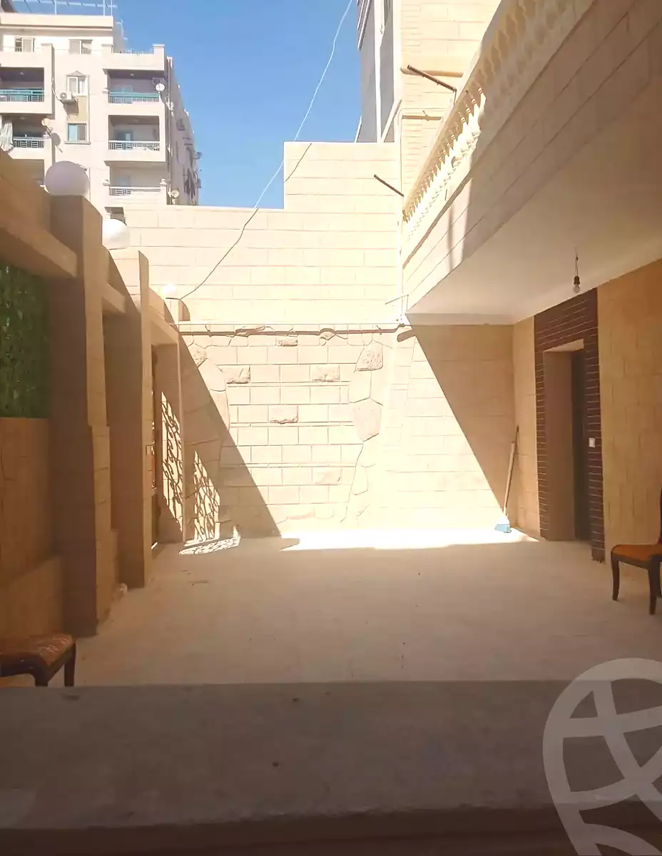 https://aqarmap.com.eg/ar/listing/7066720-for-sale-alexandria-al-agamy-lbytsh-shahr-al-assal-st