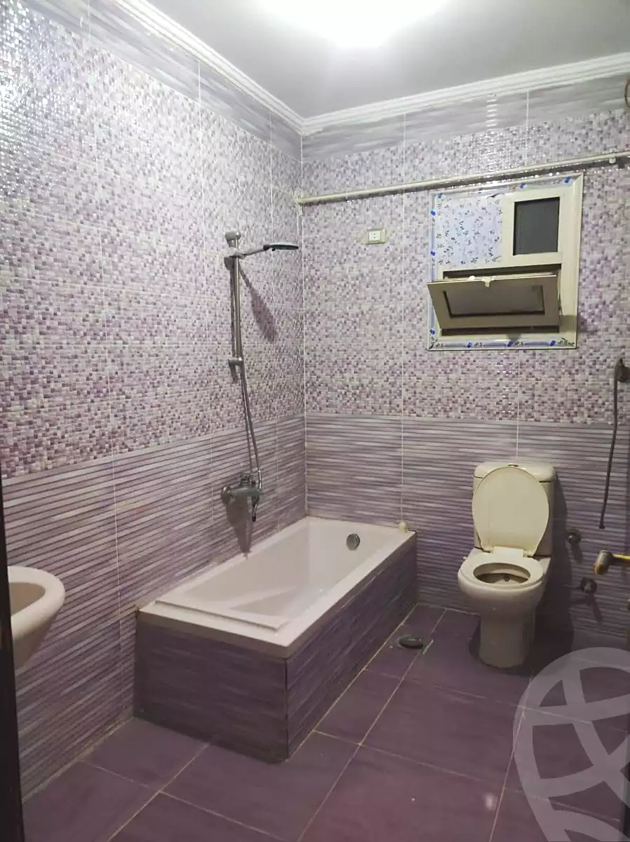 https://aqarmap.com.eg/ar/listing/7066744-for-sale-cairo-helwan-mohamed-sayed-ahmed-st