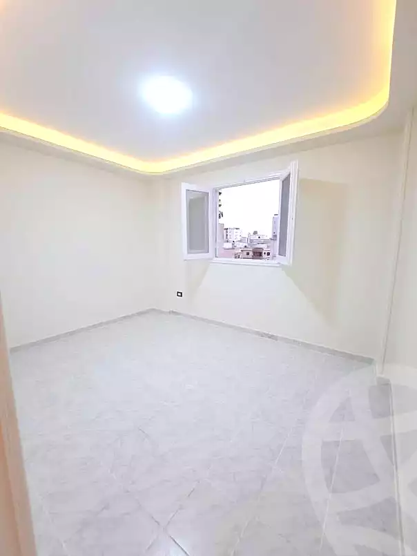 https://aqarmap.com.eg/ar/listing/7067113-for-sale-alexandria-al-agamy-shataa-el-nakheel