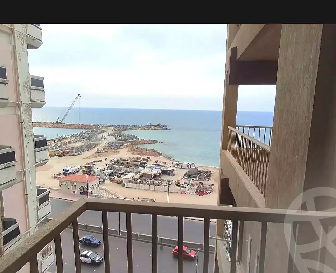 https://aqarmap.com.eg/ar/listing/7067115-for-sale-alexandria-sydy-bshr-sydy-bshr-bhry