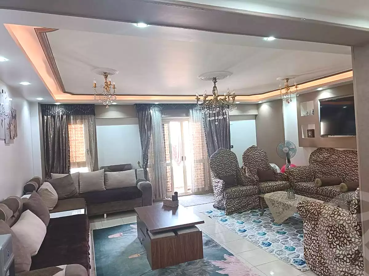 https://aqarmap.com.eg/ar/listing/7067214-for-sale-cairo-helwan-helwan-el-sharkeya-zaki-hawas-st