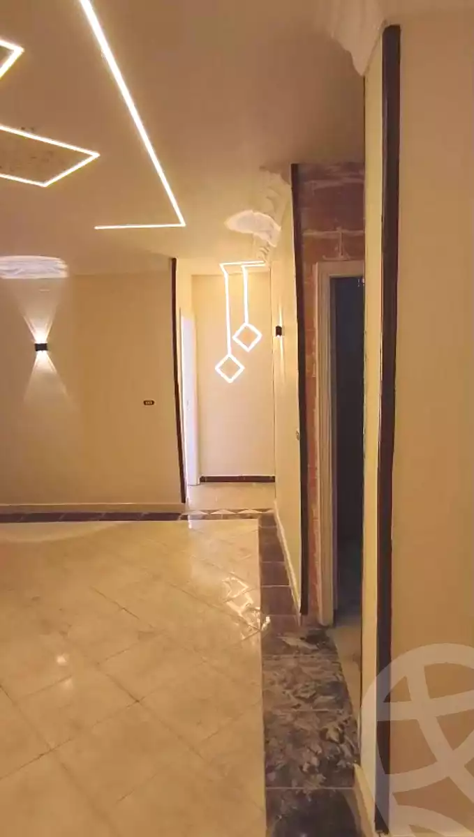 https://aqarmap.com.eg/ar/listing/7067168-for-sale-alexandria-al-agamy-el-hanouvel-el-warsha-st