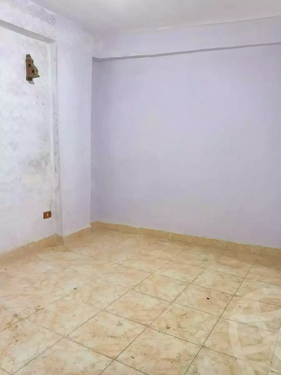 https://aqarmap.com.eg/ar/listing/7067363-for-sale-alexandria-al-agamy-bw-ywsf