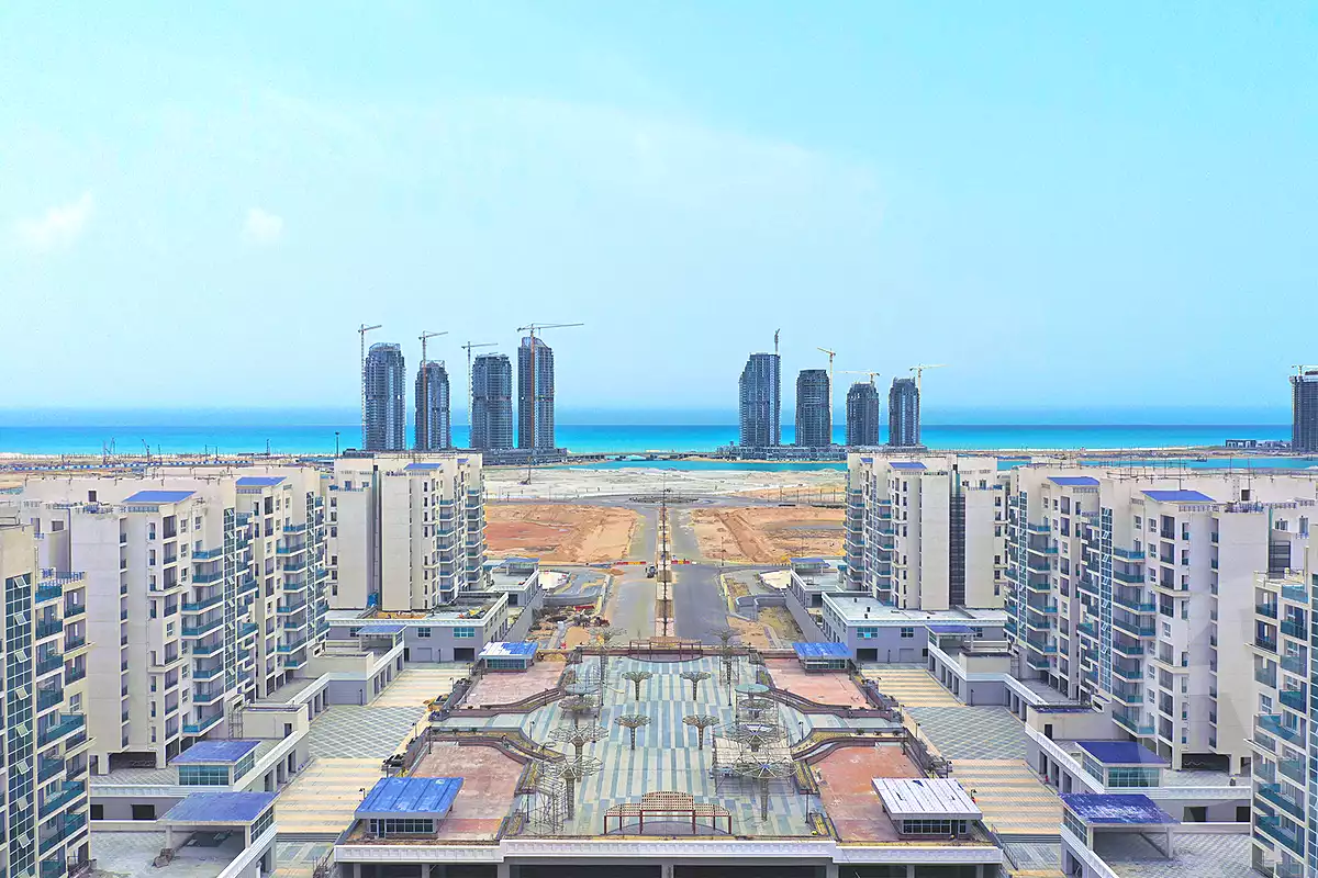 https://aqarmap.com.eg/ar/listing/7049304-for-sale-north-coast-new-alamein-mntj-t-l-lmyn-ljdyd-dwn-twn-l-lmyn-ljdyd