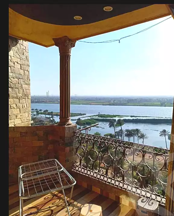 https://aqarmap.com.eg/ar/listing/7067581-for-sale-cairo-helwan-hadayek-helwan-nile-corniche-st